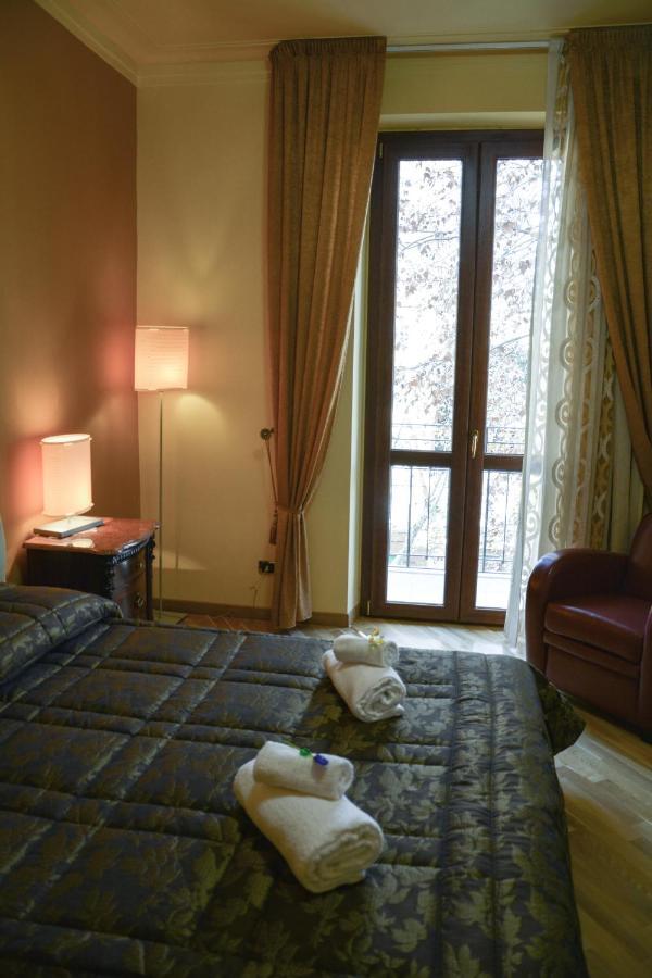 Sgr-Om Luxury House Vatican Apartment โรม ภายนอก รูปภาพ